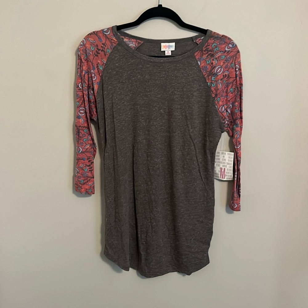 M Solid Body Floral Sleeve LuLaRoe Randy Tee